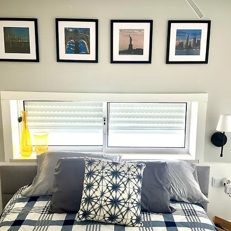 Victoria Regia By Ferias Em Figueira * פיגואיירה דה פוז