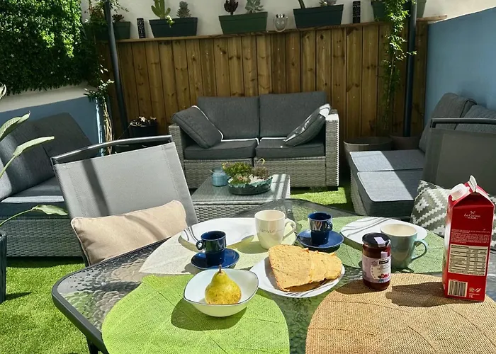 Victoria Regia By Ferias Em Figueira *